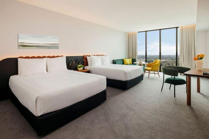 Crowne Plaza Adelaide Mawson Lakes By Ihg Buitenkant foto