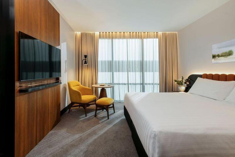 Crowne Plaza Adelaide Mawson Lakes By Ihg Buitenkant foto